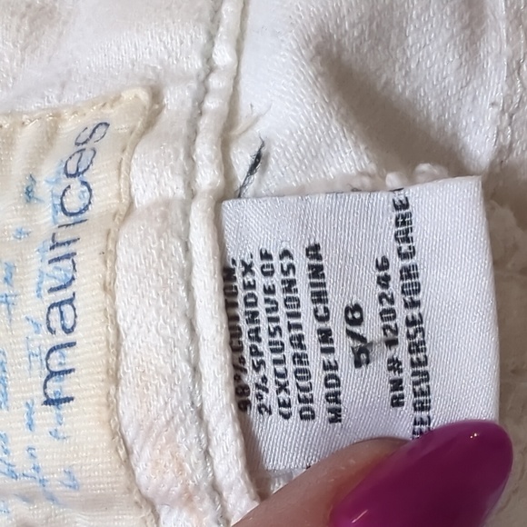White Low Rise Flare Jeans 5/6 - Picture 6 of 8